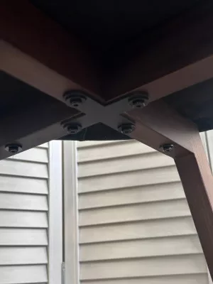 Стул CRISTIAN Future-073 изумрудный, велюр / орех, ®DISAUR