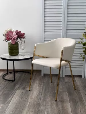 Стул DILL MOMO-01 молочный, велюр "беспальчиковый"/ золотой каркас М-City