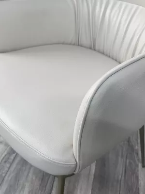 Стул BRUNO Milk T1-02, PU / шампань, ®DISAUR