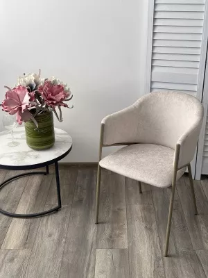 Стул ДИЛЛ, цвет RAIN 8 слоновая кость, велюр / шампань каркас