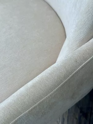 Кресло CUBE AT5139-09 Св. бежевый, ткань/каркас металл в тканевой обивке AT5139-09 ®DISAUR