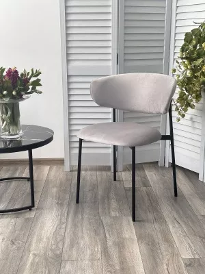 Стул ЛЕОНАРДО H-09 Светло-серый, велюр / черный каркас М-City