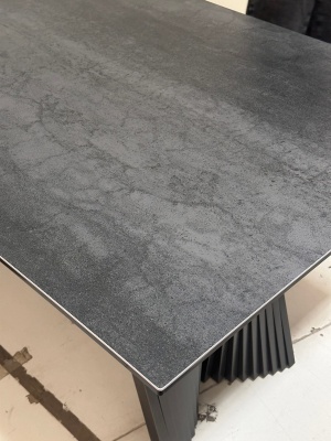 Стол YOAKIM 180 цвет 1704 Темно-серый мрамор, керамика / Темно-серый каркас, ®DISAUR